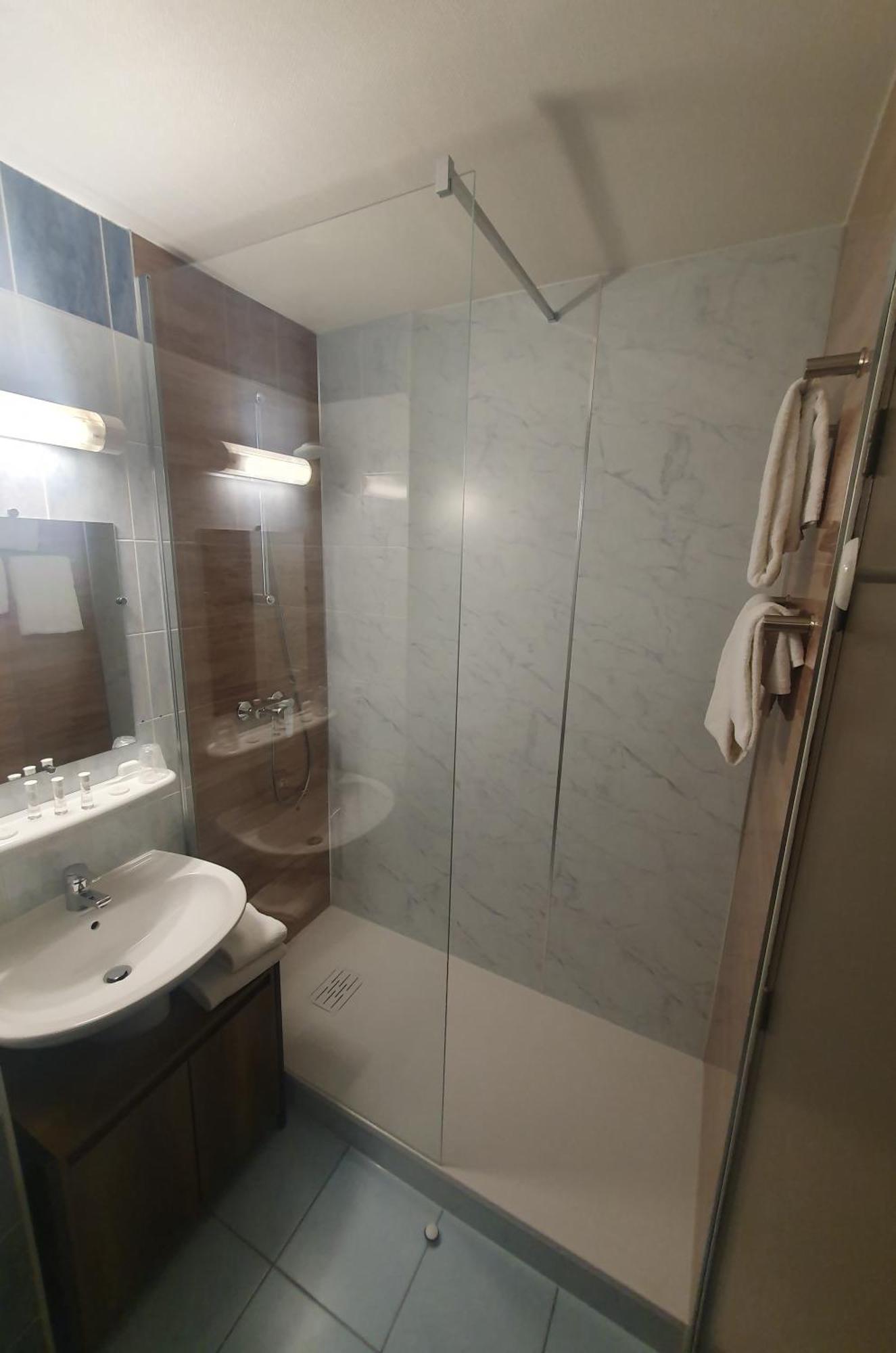 Hotel Salea Pornic Ngoại thất bức ảnh